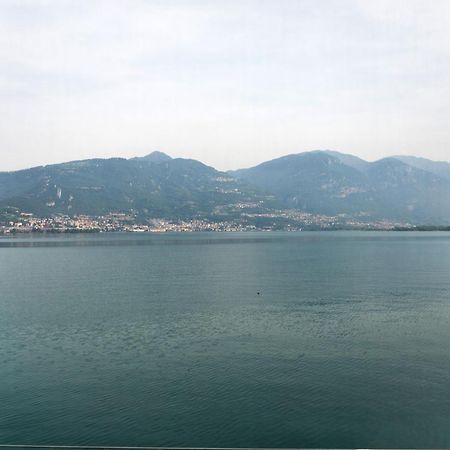 Lakefront Home Residenza Il Gallo In Riva Al Lago Pisogne Dış mekan fotoğraf