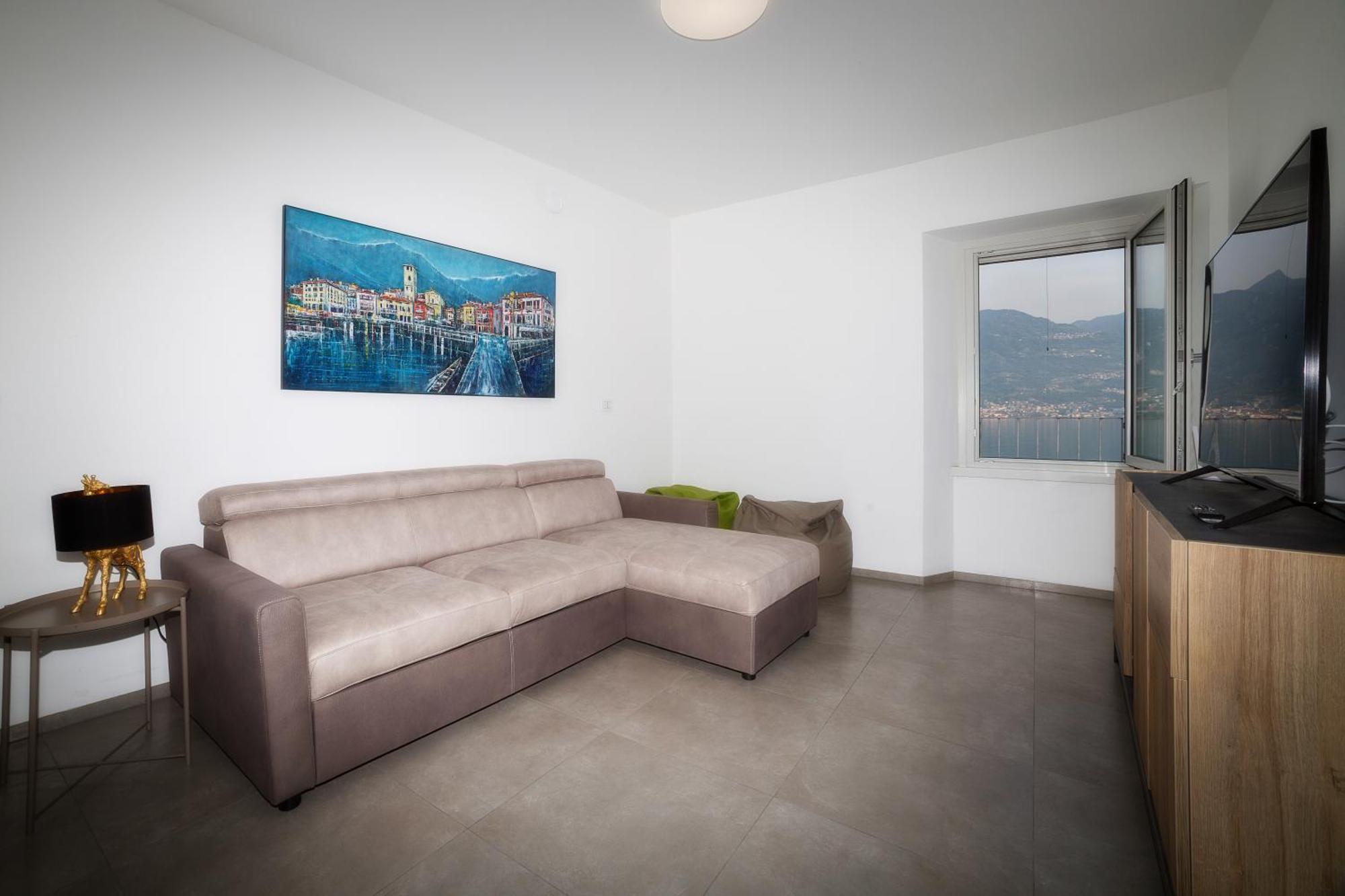 Lakefront Home Residenza Il Gallo In Riva Al Lago Pisogne Dış mekan fotoğraf